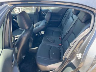 2015 Mazda Mazda3 Hatchback i Grand Touring - Interior Rear Seat Image